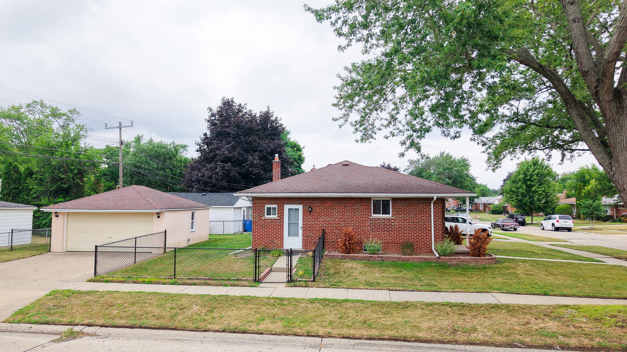 Front exterior — real estate photography by Hola Media